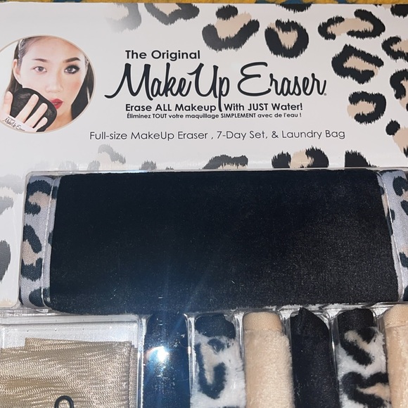 Original Makeup Eraser 7 day set + 1 FULL size + Laundry Bag - Picture 4 of 4